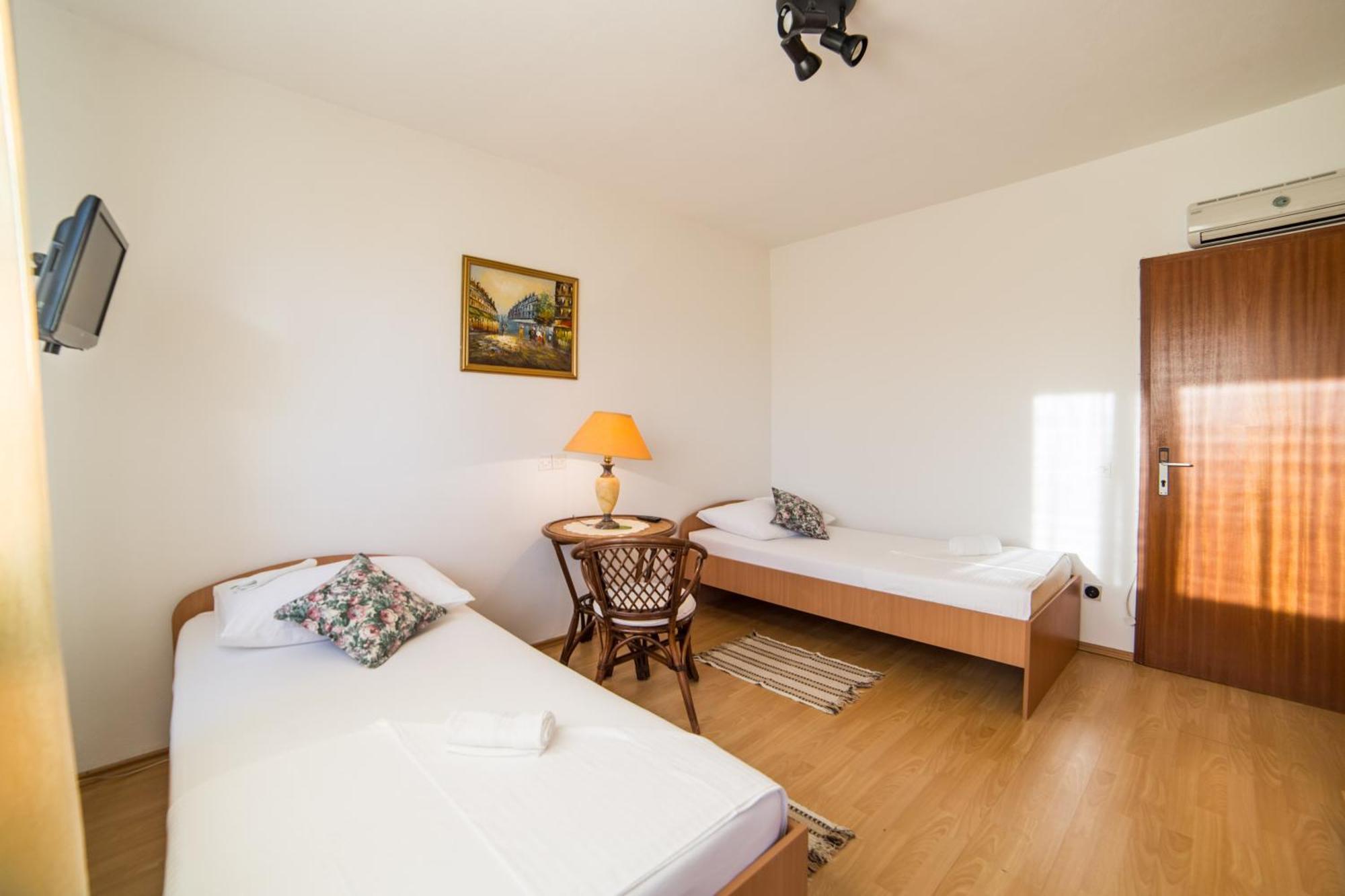Apartment Mande Brist Exterior foto